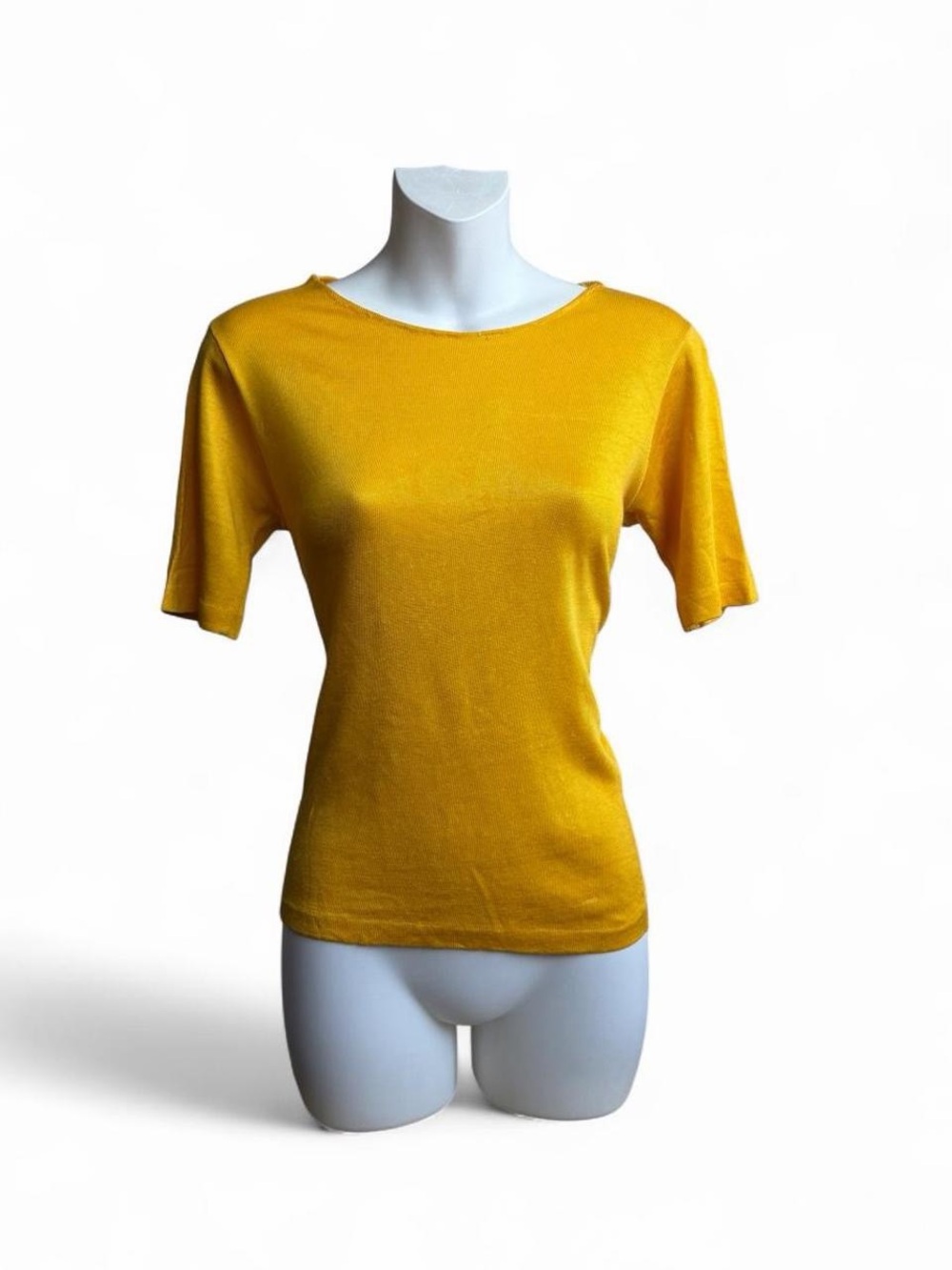 Vintage Short Sleeve Crewneck Top in Mustard Yellow